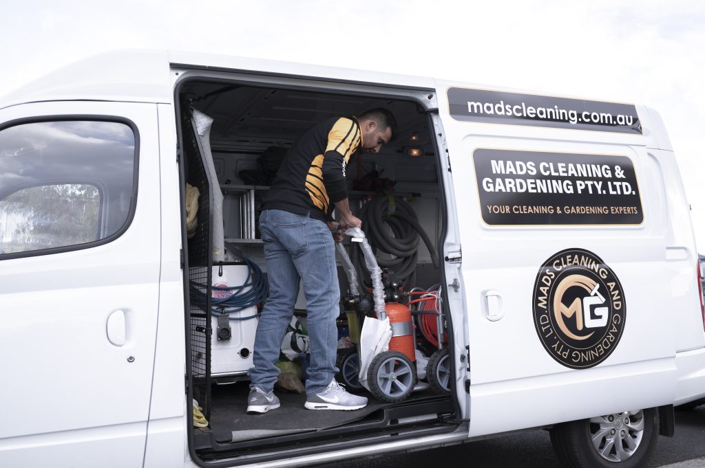 end of lease cleaning van